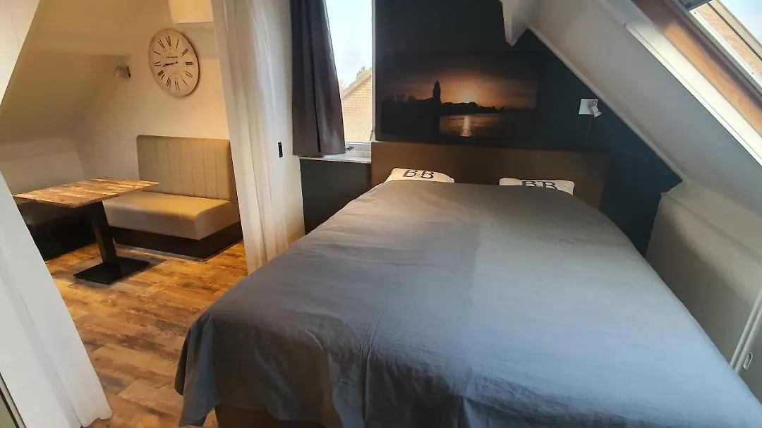 B&B Mackenzieplaats-1